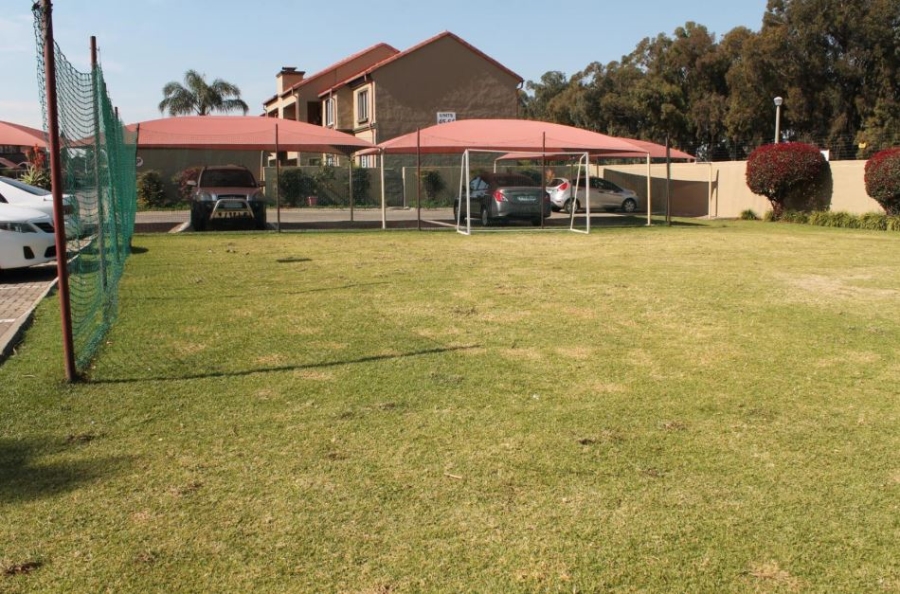 2 Bedroom Property for Sale in Eden Glen Gauteng