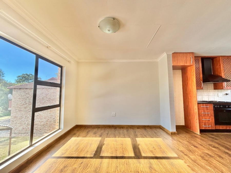 To Let 2 Bedroom Property for Rent in Fourways Gauteng