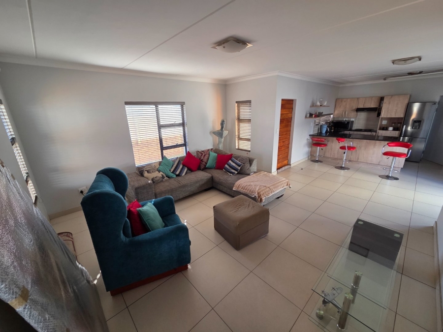 3 Bedroom Property for Sale in Thatchfield Ridge Gauteng
