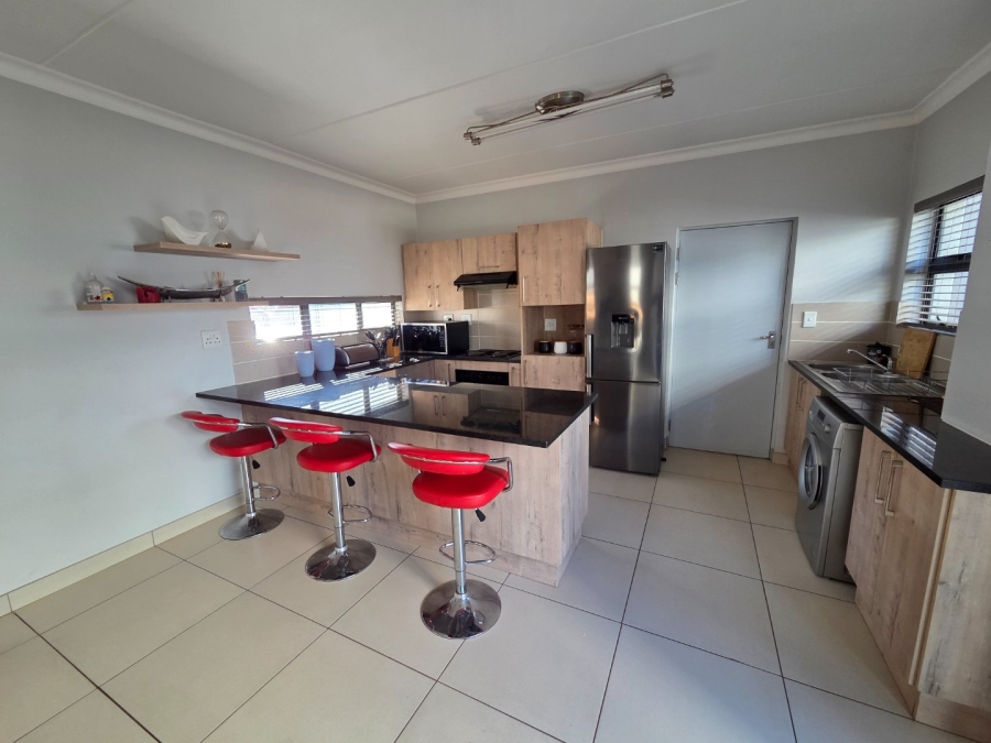 3 Bedroom Property for Sale in Thatchfield Ridge Gauteng