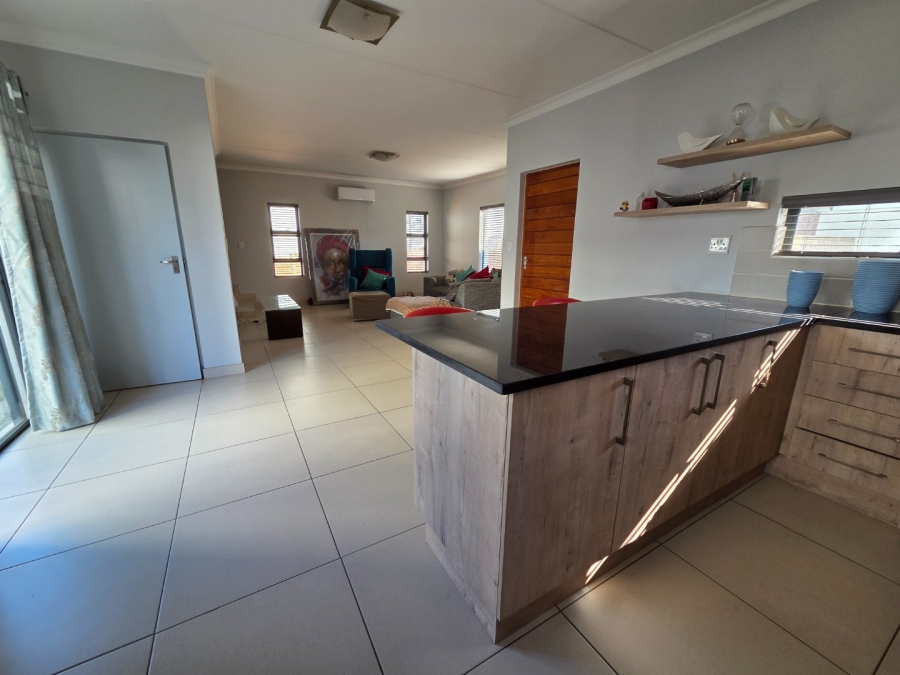 3 Bedroom Property for Sale in Thatchfield Ridge Gauteng