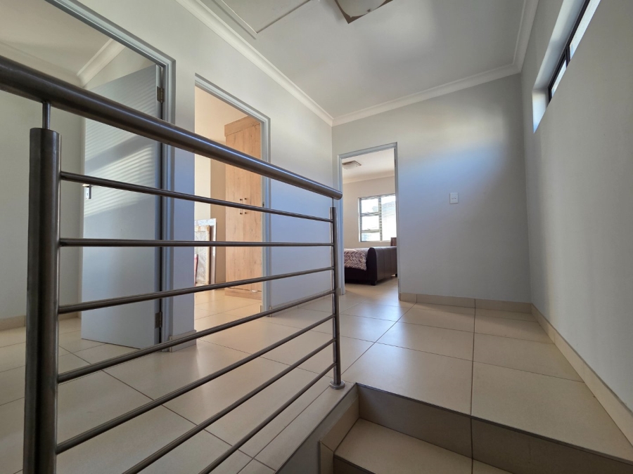 3 Bedroom Property for Sale in Thatchfield Ridge Gauteng