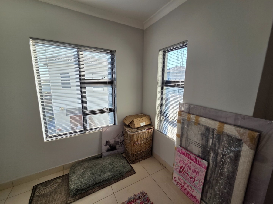 3 Bedroom Property for Sale in Thatchfield Ridge Gauteng