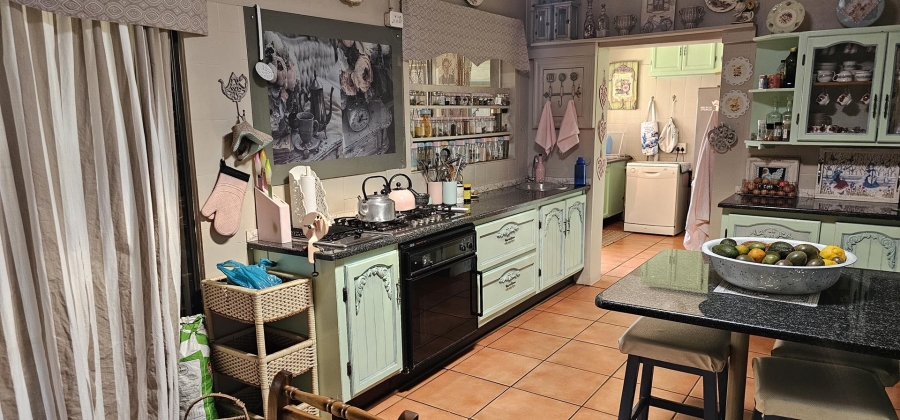 4 Bedroom Property for Sale in Annlin Gauteng