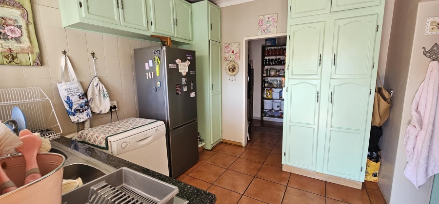 4 Bedroom Property for Sale in Annlin Gauteng