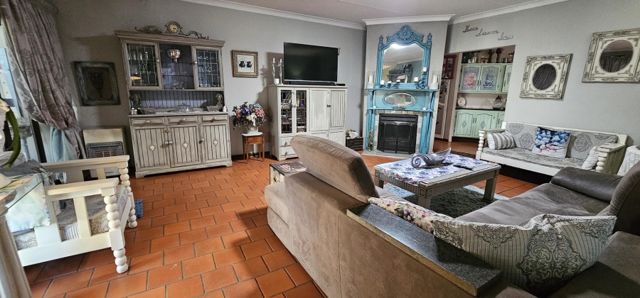 4 Bedroom Property for Sale in Annlin Gauteng