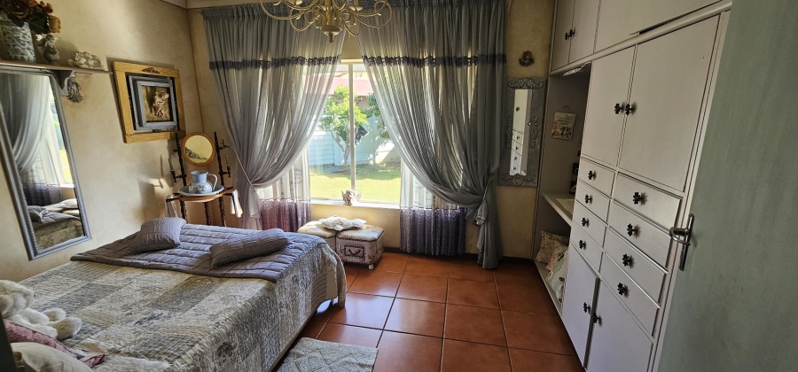 4 Bedroom Property for Sale in Annlin Gauteng