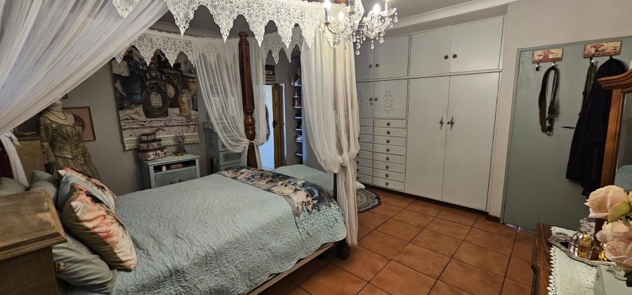 4 Bedroom Property for Sale in Annlin Gauteng