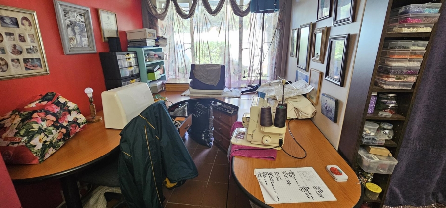 4 Bedroom Property for Sale in Annlin Gauteng