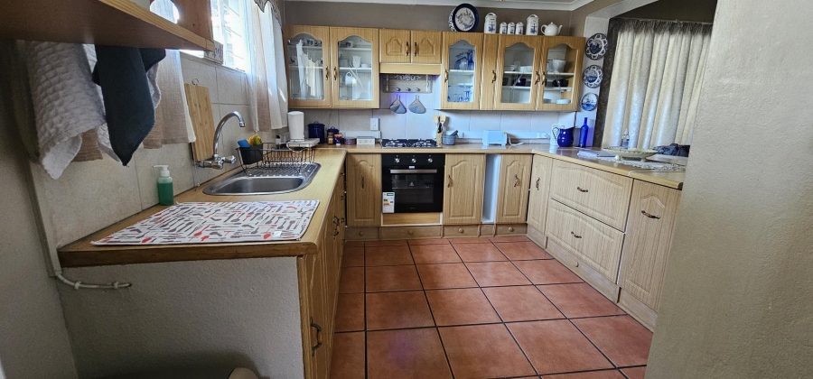 4 Bedroom Property for Sale in Annlin Gauteng