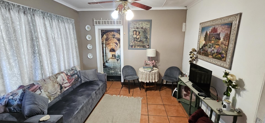 4 Bedroom Property for Sale in Annlin Gauteng