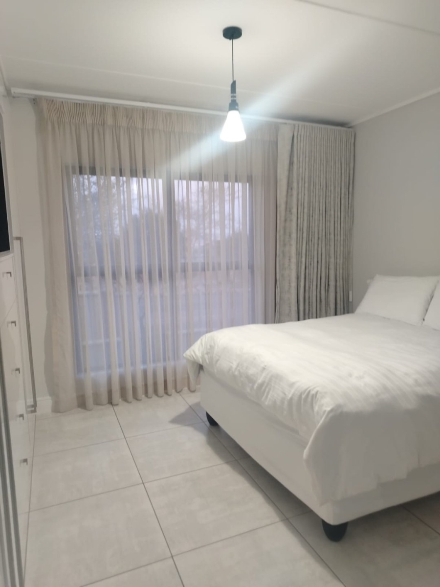 To Let 3 Bedroom Property for Rent in The Polofields Gauteng