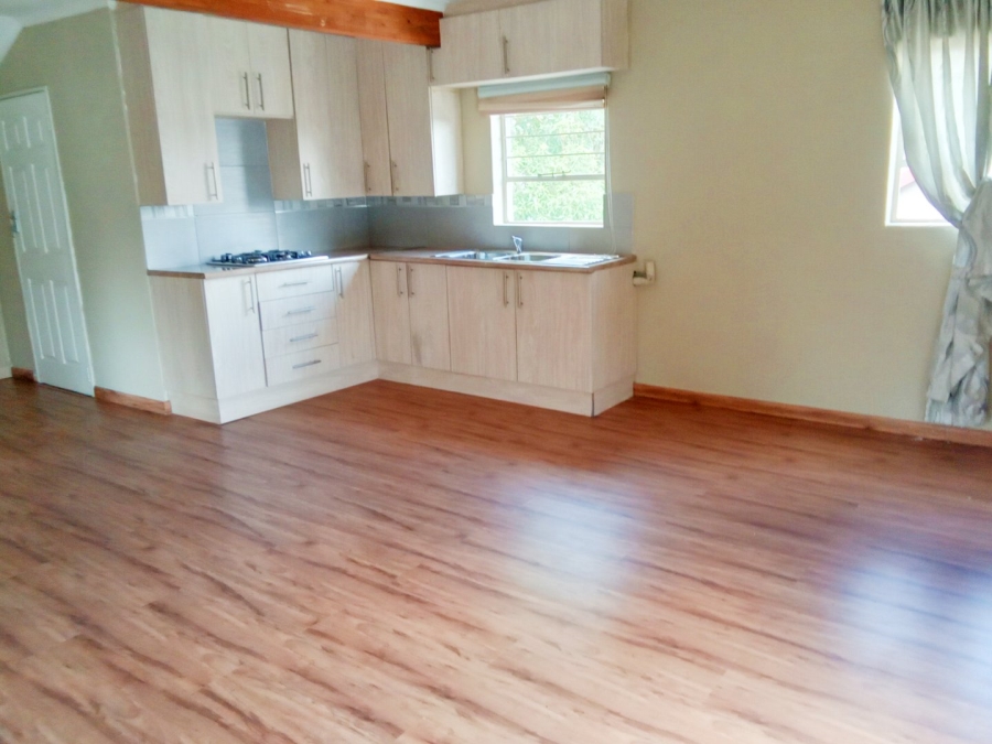5 Bedroom Property for Sale in Halfway House Gauteng