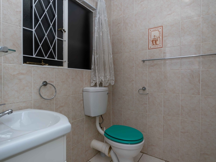 2 Bedroom Property for Sale in Eden Glen Gauteng