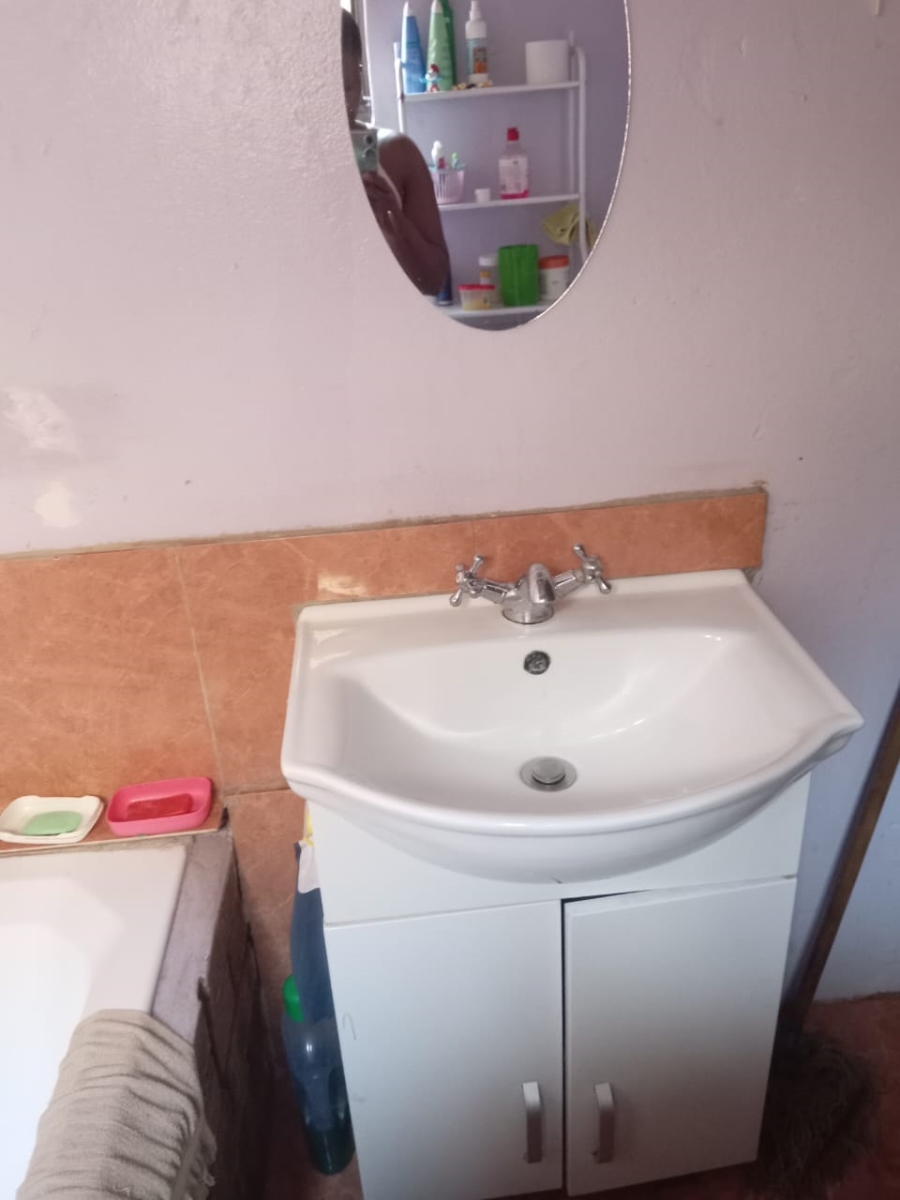 Bedroom Property for Sale in Doornkop Gauteng