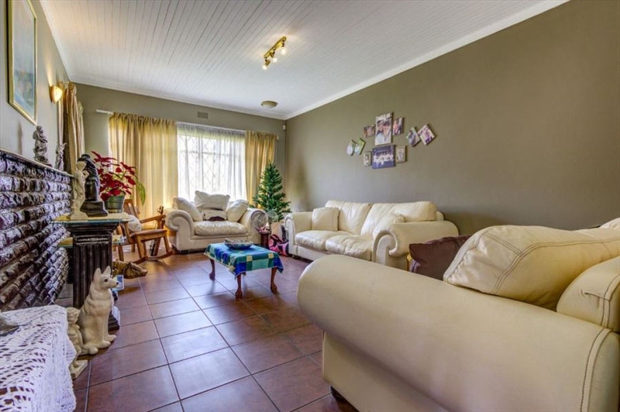 3 Bedroom Property for Sale in Birchleigh Gauteng