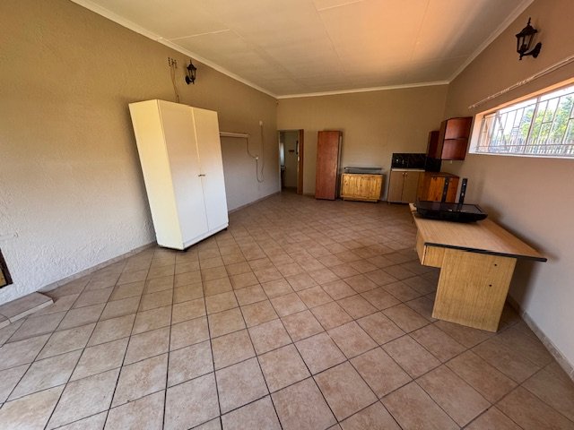 3 Bedroom Property for Sale in Birchleigh Gauteng