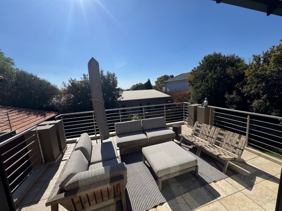 6 Bedroom Property for Sale in Midstream Estate Gauteng