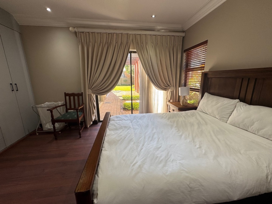6 Bedroom Property for Sale in Midstream Estate Gauteng