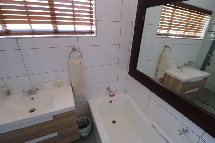 4 Bedroom Property for Sale in Lynnwood Manor Gauteng