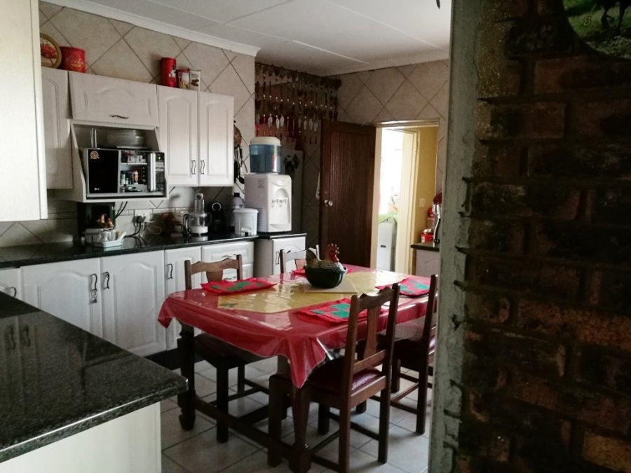 3 Bedroom Property for Sale in Van Der Westhuizen Gauteng