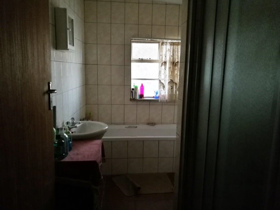 3 Bedroom Property for Sale in Van Der Westhuizen Gauteng