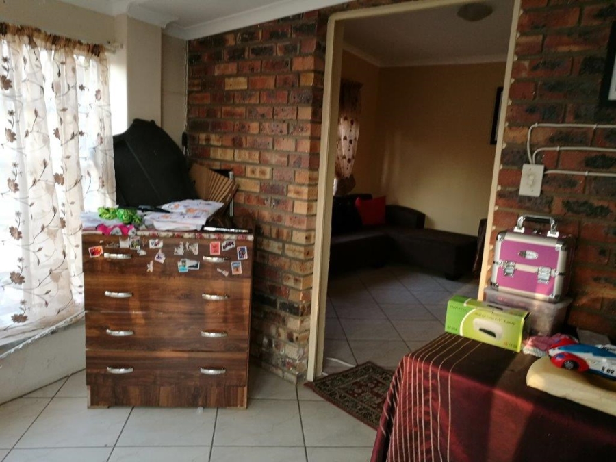 3 Bedroom Property for Sale in Van Der Westhuizen Gauteng