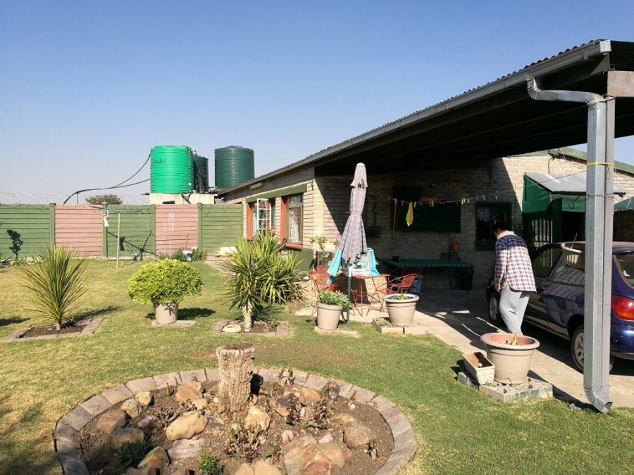 3 Bedroom Property for Sale in Van Der Westhuizen Gauteng