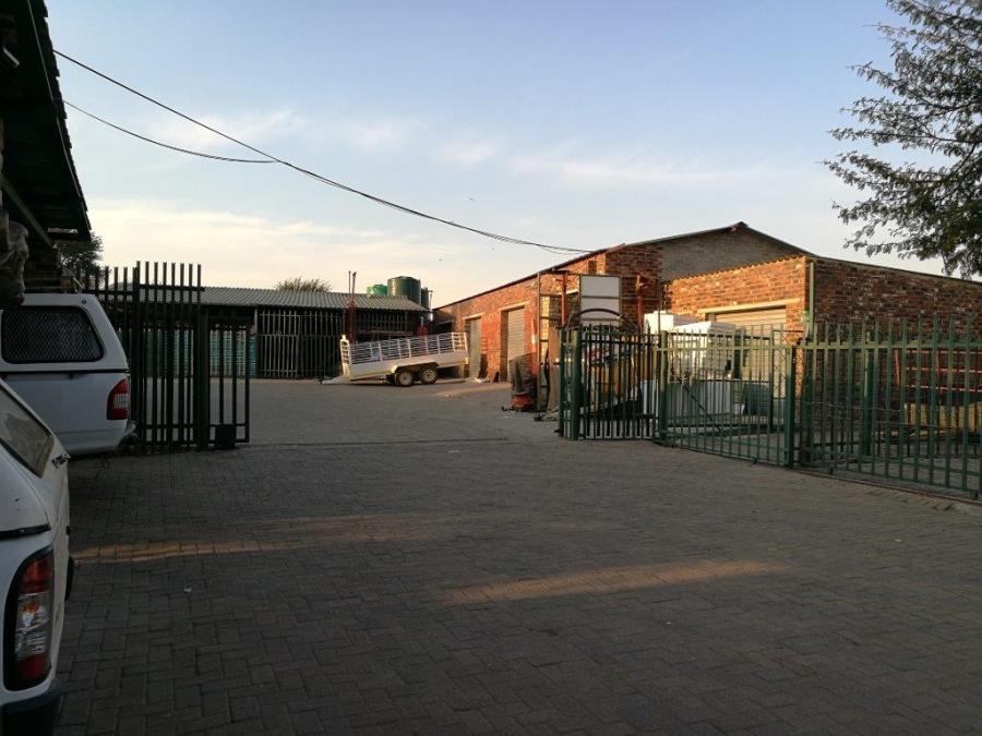 3 Bedroom Property for Sale in Van Der Westhuizen Gauteng