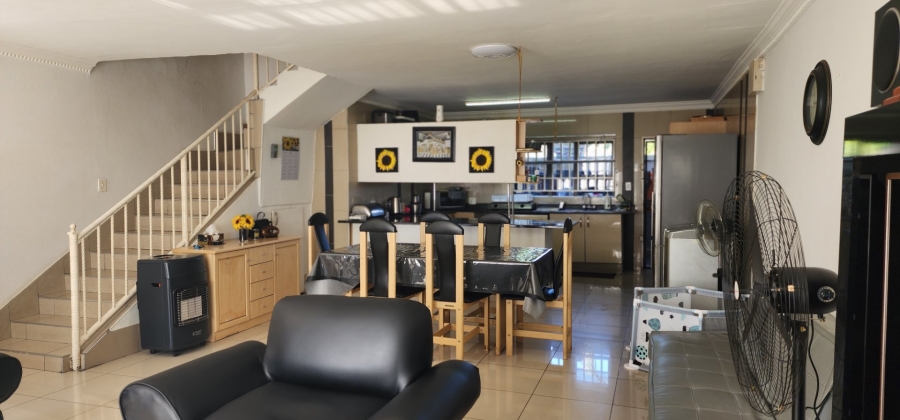 11 Bedroom Property for Sale in Erasmia Gauteng