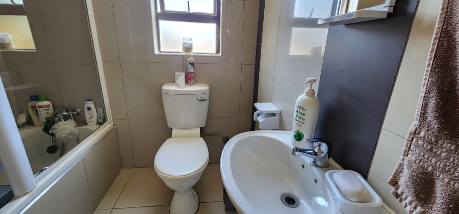 11 Bedroom Property for Sale in Erasmia Gauteng