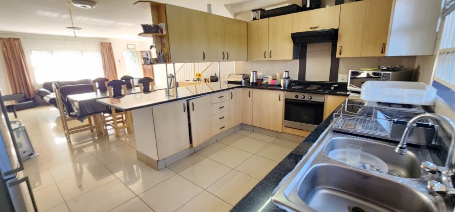 11 Bedroom Property for Sale in Erasmia Gauteng