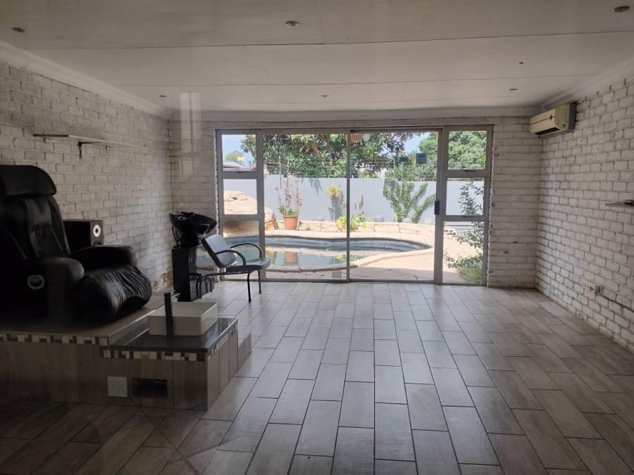 4 Bedroom Property for Sale in Beyers Park Gauteng