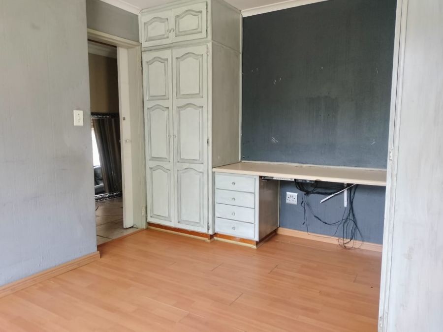 4 Bedroom Property for Sale in Beyers Park Gauteng