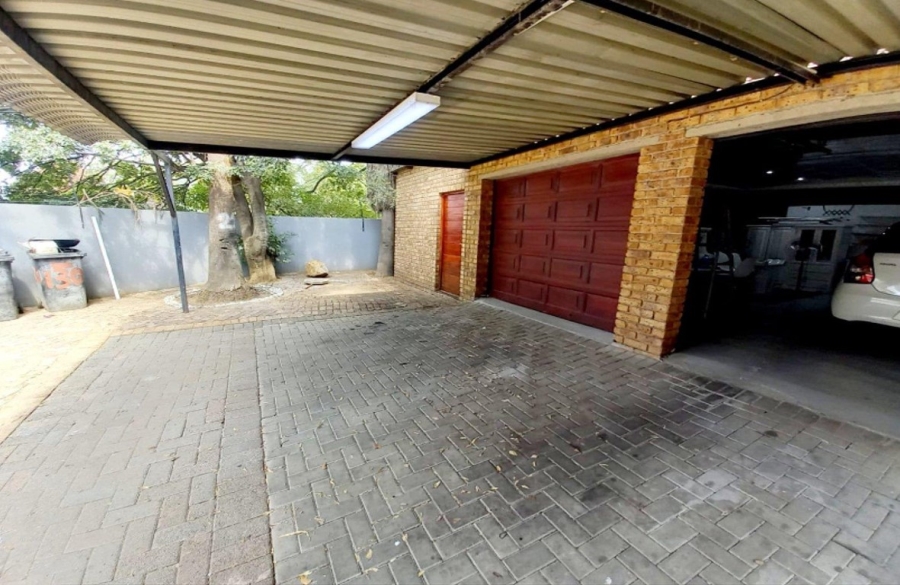 4 Bedroom Property for Sale in Beyers Park Gauteng