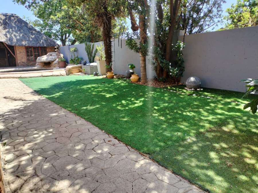 4 Bedroom Property for Sale in Beyers Park Gauteng