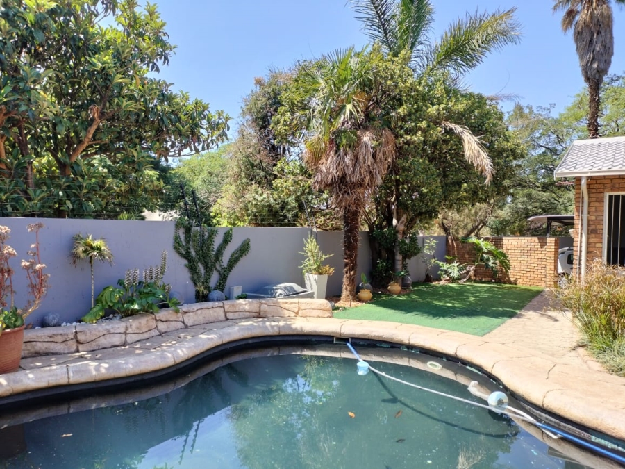 4 Bedroom Property for Sale in Beyers Park Gauteng