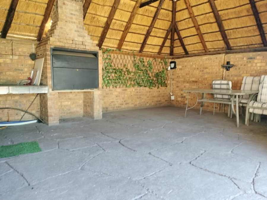 4 Bedroom Property for Sale in Beyers Park Gauteng