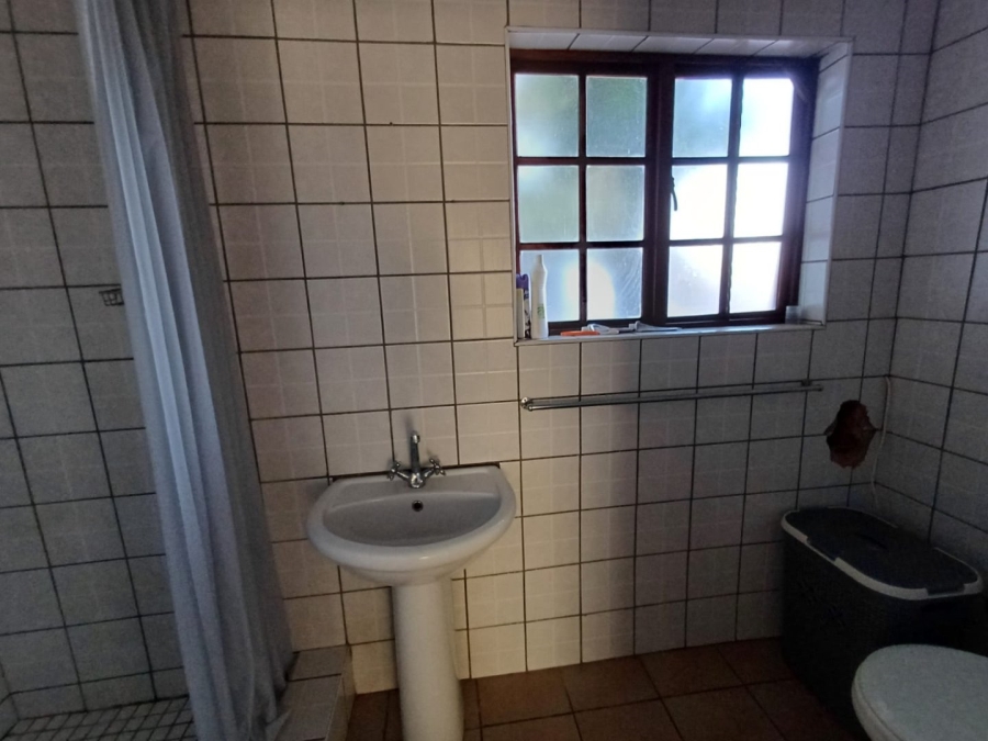 5 Bedroom Property for Sale in Sinoville Gauteng