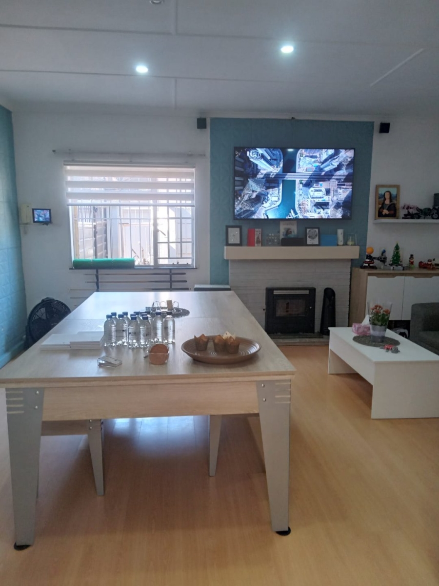 3 Bedroom Property for Sale in Harmelia Gauteng