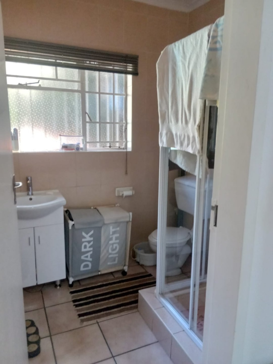 3 Bedroom Property for Sale in Harmelia Gauteng
