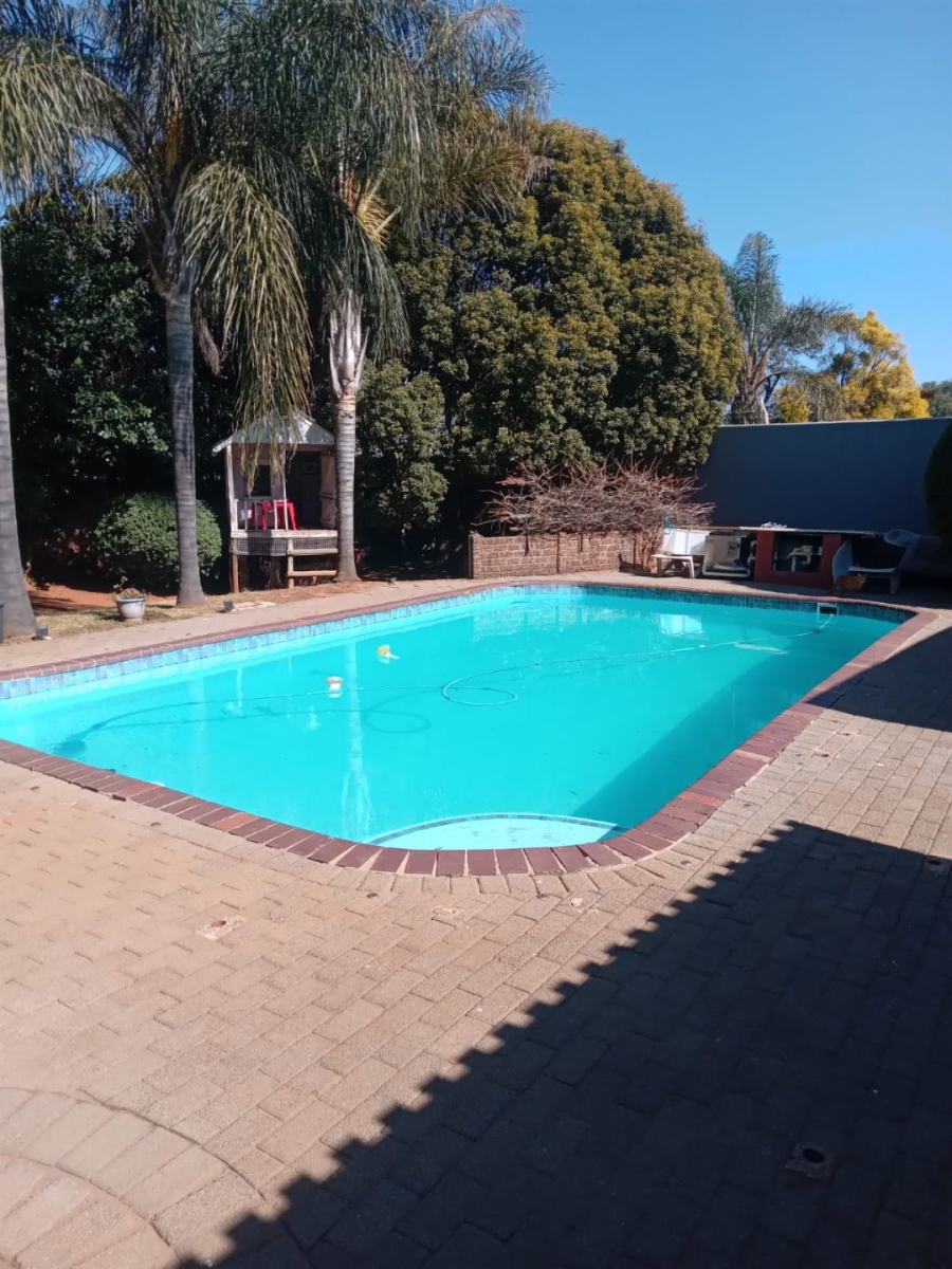 3 Bedroom Property for Sale in Harmelia Gauteng