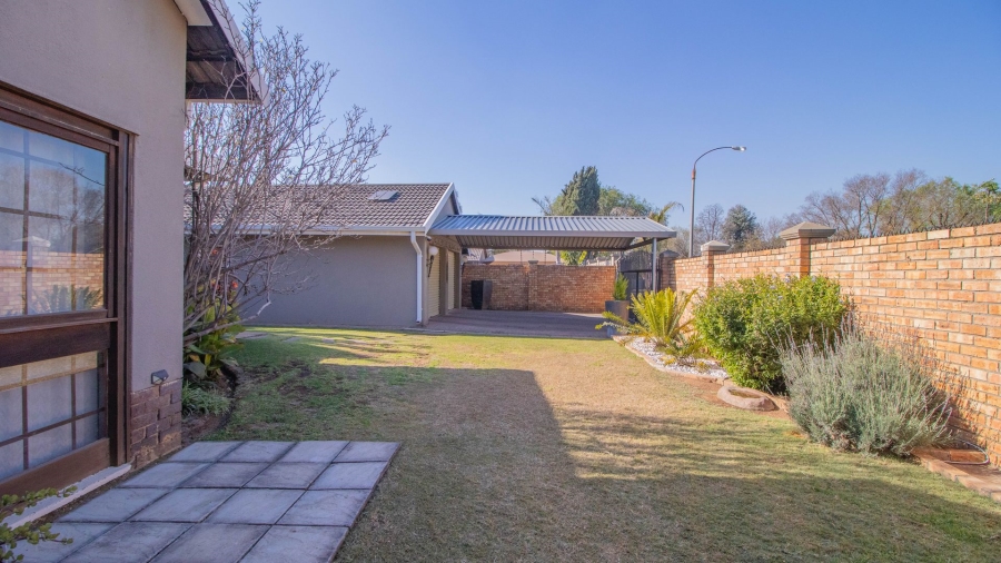 4 Bedroom Property for Sale in Witkoppie Ridge Gauteng
