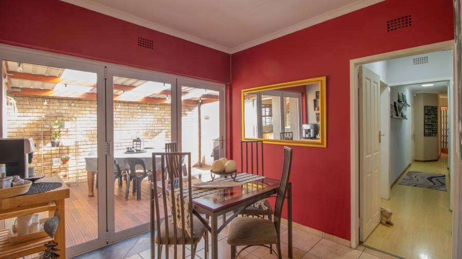 4 Bedroom Property for Sale in Witkoppie Ridge Gauteng