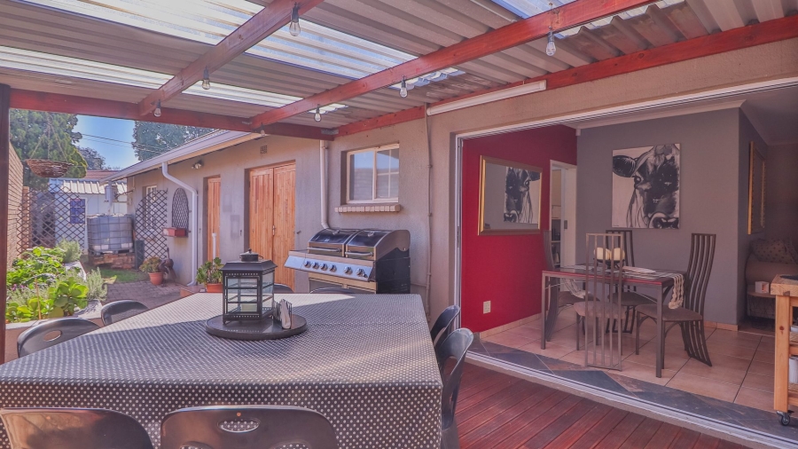 4 Bedroom Property for Sale in Witkoppie Ridge Gauteng