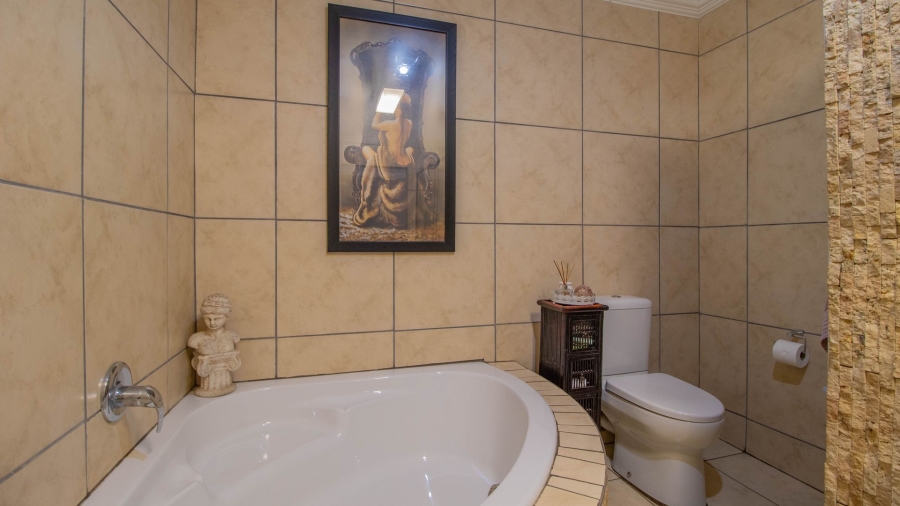 4 Bedroom Property for Sale in Witkoppie Ridge Gauteng