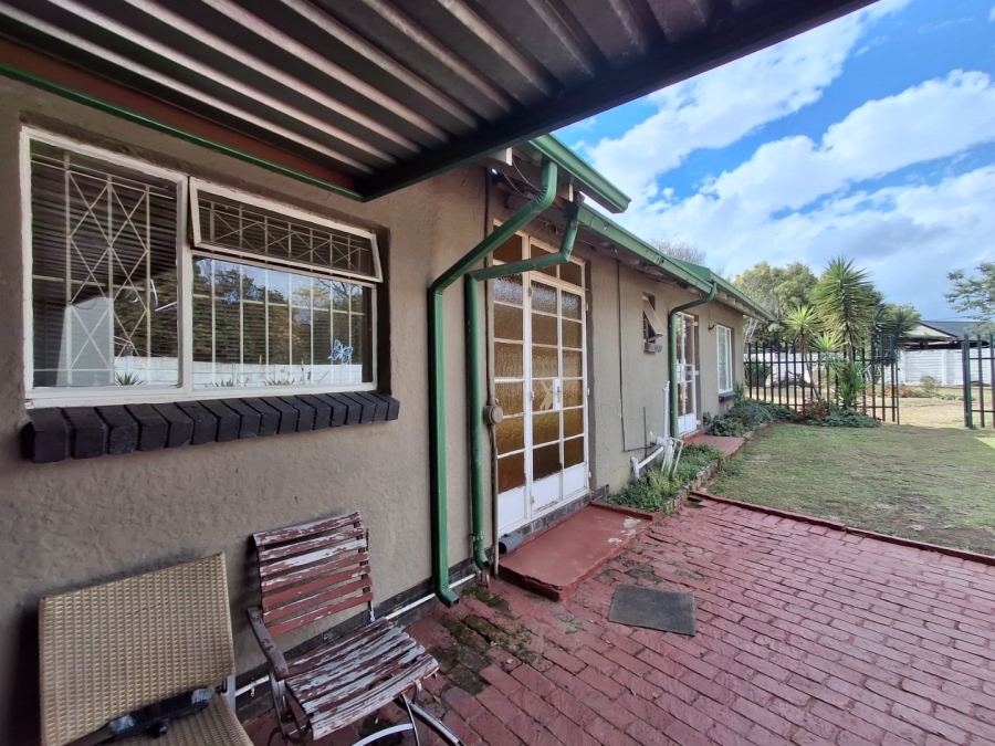 4 Bedroom Property for Sale in Lombardy East Gauteng