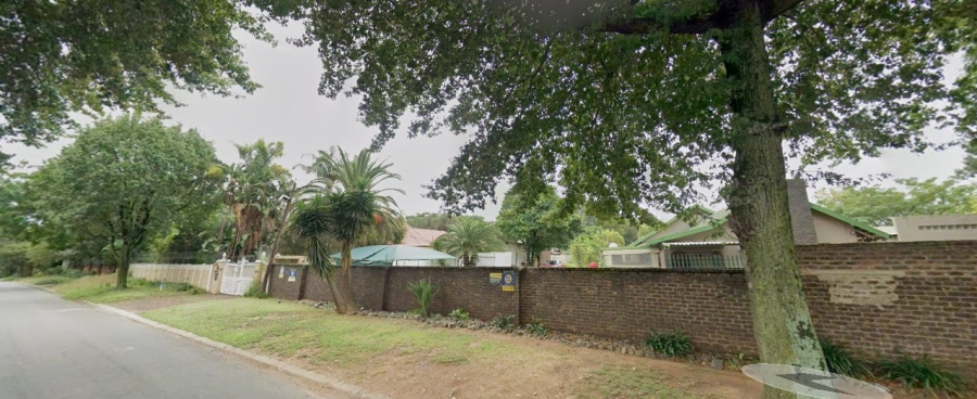 4 Bedroom Property for Sale in Lombardy East Gauteng