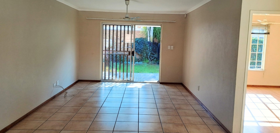 2 Bedroom Property for Sale in Honeydew Grove Gauteng
