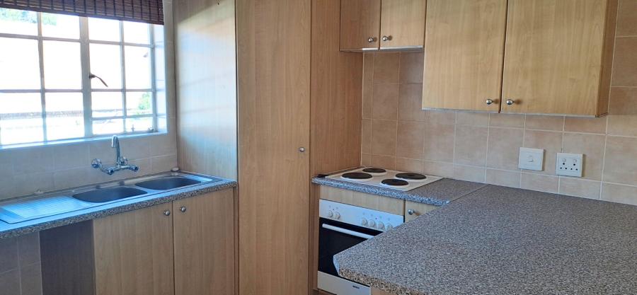 2 Bedroom Property for Sale in Honeydew Grove Gauteng
